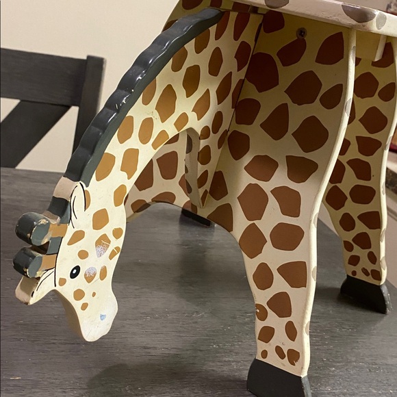 Giraffe Shaped Wooden Stool - Picture 9 of 9